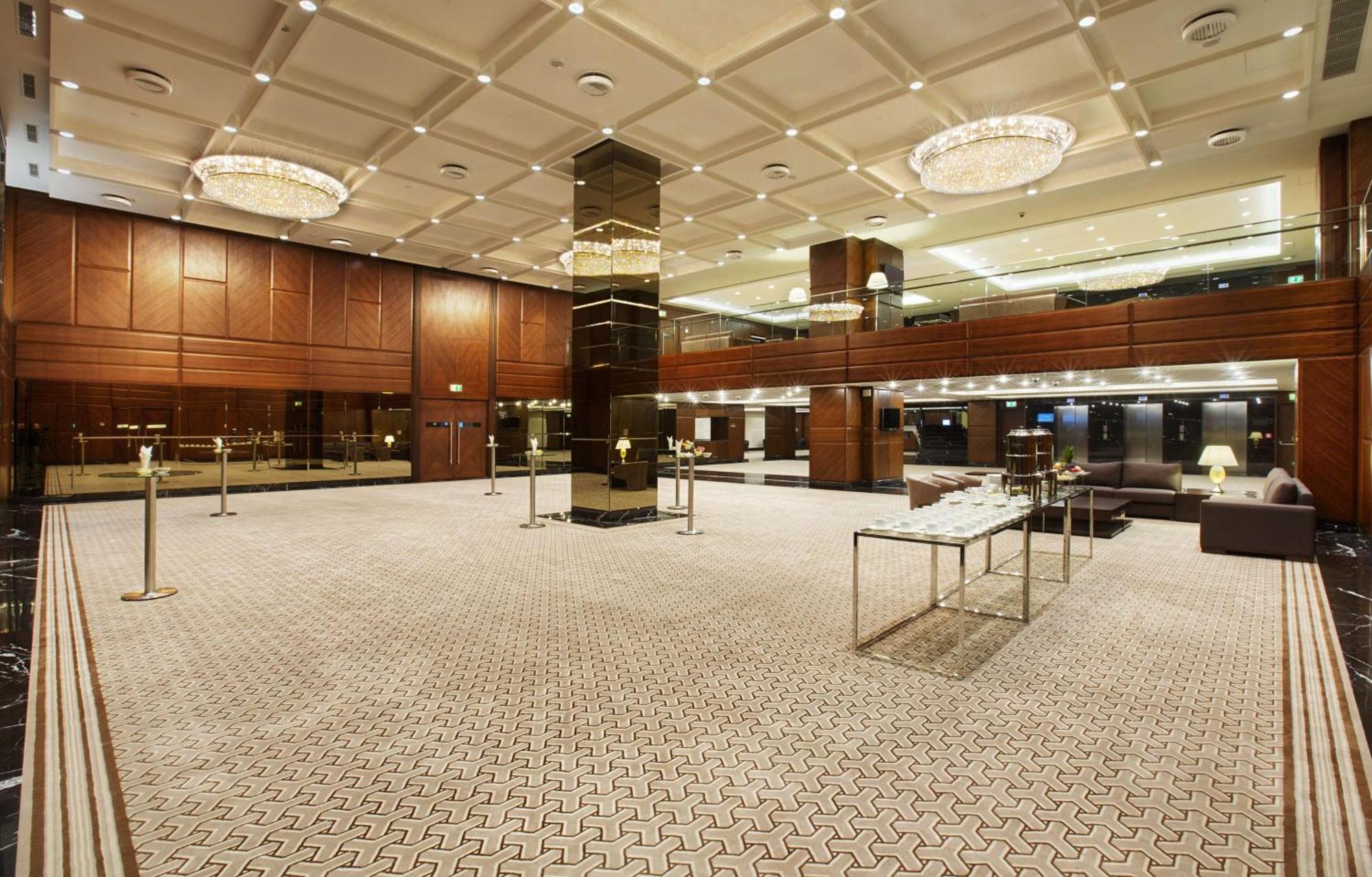 Doubletree By Hilton Istanbul-Avcilar — Fotos 1